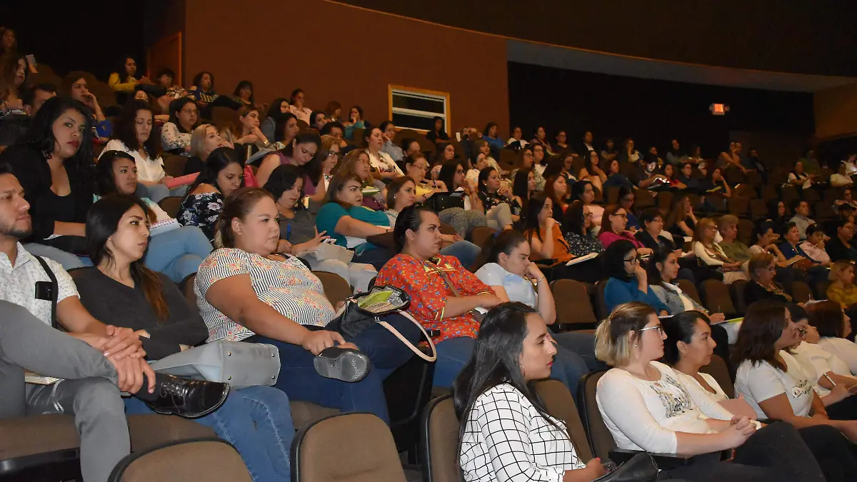 foro y conf museo semilla nota venessa  (7)